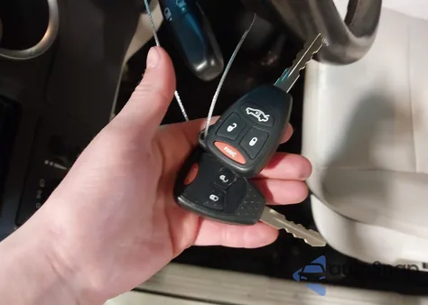 2005 Dodge Magnum Rt z USA, uszkodzony, nr VIN 2D8GZ58295H551040